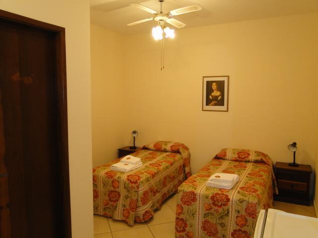 Quadruple Room,1021223170:JPEG